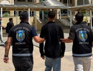Antalya&rsquo;da Şok Olay: “Devlet Biziz” Dedi, G&ouml;zaltına Alındı!
