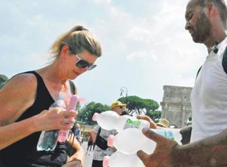 Avrupa’yı Kavuran &Ccedil;&ouml;l Sıcakları: T&uuml;rkiye Hari&ccedil; 350 Milyon Kişi Tehlikede!