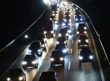 Bayram D&ouml;n&uuml;ş&uuml;: İstanbul Yollarında Trafik K&acirc;busu!