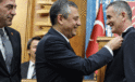 CHP’den Şok İstifa: &Uuml;mit Dikbayır, Partiyi Neden Terk Etti?