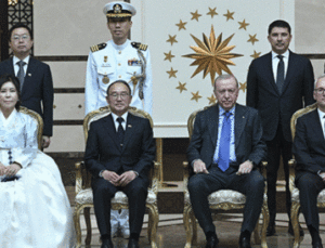 Cumhurbaşkanı Erdoğan’dan Dış Politika Hamlesi: 5 B&uuml;y&uuml;kel&ccedil;inin G&uuml;ven Mektupları Kabul Edildi