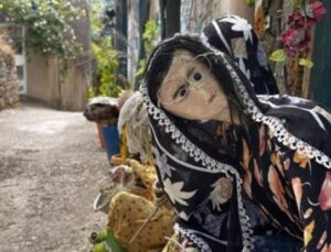 Doğanın Sanat Eseri: Emekli &Ouml;ğretmenin Taşlarla Yarattığı A&ccedil;ık Hava M&uuml;zesi