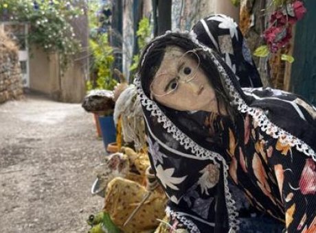 Doğanın Sanat Eseri: Emekli &Ouml;ğretmenin Taşlarla Yarattığı A&ccedil;ık Hava M&uuml;zesi