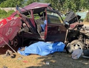 D&uuml;zce&rsquo;de Feci Kaza: 77 Yaşındaki Adam Hayatını Kaybetti, Milletvekili ile Oğlu Yaralı