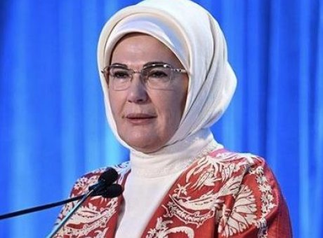 Emine Erdoğan’dan LGS &Ouml;ğrencilerine Moral Dolu Mesaj: “Hayallerinize İnanın!”