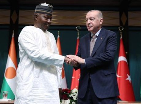Erdoğan’dan Afrika’ya Stratejik Davet: Tarihi Bağlar Yeniden Canlanıyor!