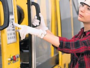 İmalat Sekt&ouml;r&uuml;nde Şaşırtıcı Toparlanma: Mayıs Verileri Ne Anlatıyor?
