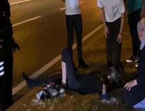 İneg&ouml;l’de Y&uuml;rek Burkan Annelik: Yaralı Oğlunun Elini Bırakmadı