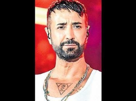 İstanbul&rsquo;da M&uuml;ziğin Zirvesi: Taş&ccedil;ı’dan &Uuml;&ccedil;&uuml;nc&uuml; Konser Coşkusu!