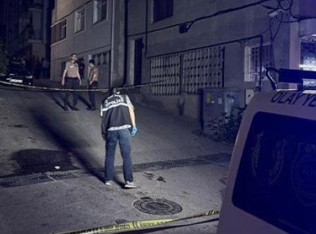 Kahve Sohbeti Kanlı Bitti: İki Kişi Silahlı Saldırıda Yaralandı