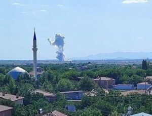 Niğde’de Havai Fişek Fabrikasında Korkun&ccedil; Patlama: 1 &Ouml;l&uuml;, 1 Yaralı