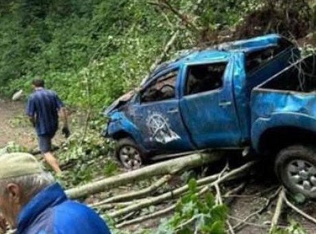 Rize’de Feci Kaza: Bah&ccedil;eye Giderken U&ccedil;uruma Yuvarlanan &Ccedil;iftin Dramı