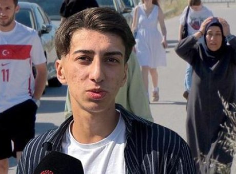 Sınav Stresi Zirveye &Ccedil;ıktı: &Ouml;ğrenciler T&uuml;rkiye Ma&ccedil;ını İzlemekten Neden Şikayet&ccedil;i?
