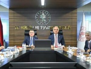 Sivas’ın Turizm Devrimi: Bakan Ersoy’dan &Ccedil;arpıcı Yatırım Vizyonu!