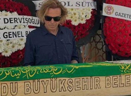 Soner Arıca’nın Annesi İ&ccedil;in Duygusal Veda: Ordu’da Cenaze T&ouml;reni