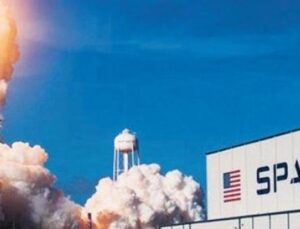 SpaceX’in Nasdaq-100’e Girişi: Uzay Şirketi Yeni Bir D&ouml;nemin Kapısını Aralıyor