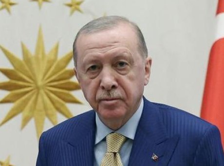 T&uuml;rk M&uuml;ziğinin Yıldızı Y&uuml;cel Paşmak&ccedil;ı Hayatını Kaybetti: Erdoğan’dan Anlamlı Mesaj