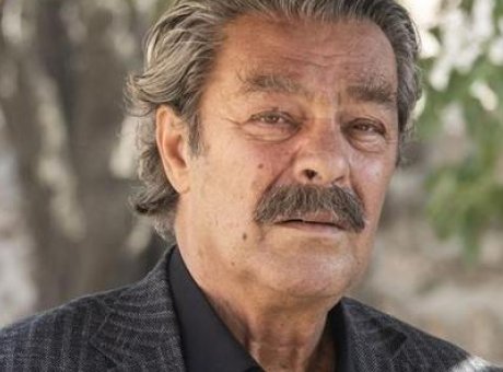Yeşil&ccedil;am Efsanesi Kadir İnanır: Sanat D&uuml;nyasını Yasa Boğan Veda!
