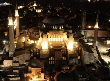 15 Temmuz’da Camilerde Y&uuml;kselen Sela Sesi: Birlik ve Beraberlik İ&ccedil;in Tek Ses!