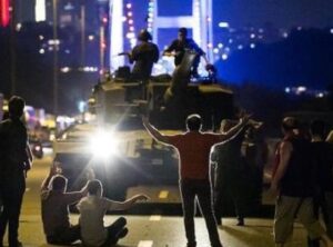 15 Temmuz&rsquo;un Anlamı: T&uuml;rk Milletinin Kahramanlık Destanı Yeniden Yazılıyor