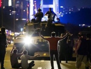 15 Temmuz&rsquo;un Anlamı: T&uuml;rk Milletinin Kahramanlık Destanı Yeniden Yazılıyor