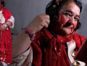 Aksaray’ın Kalbinde İz Bırakan Kırmızılı Kadın Sultan’ı Kaybettik