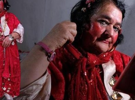 Aksaray’ın Kalbinde İz Bırakan Kırmızılı Kadın Sultan’ı Kaybettik