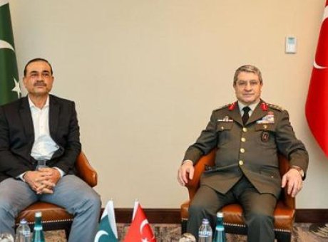 Askeri İşbirliği Zirvesi: T&uuml;rkiye ve Pakistan Liderlerinden Tarihi Buluşma