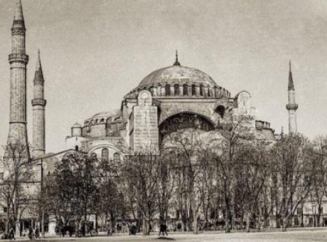 Ayasofya’nın Gizemi A&ccedil;ığa &Ccedil;ıkıyor: Fethin M&uuml;hr&uuml; ile Tarihe Yolculuk