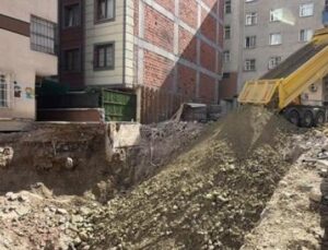 Bah&ccedil;elievler’de 15 Daireyi Tehdit Eden Korkutucu &Ccedil;&ouml;kme Olayı!