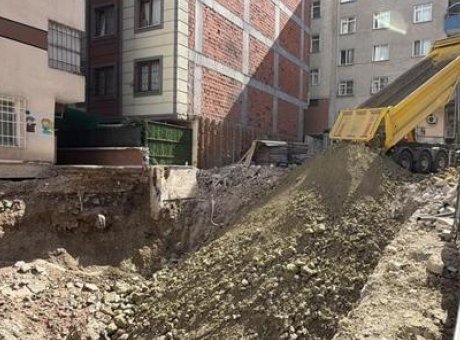 Bah&ccedil;elievler’de 15 Daireyi Tehdit Eden Korkutucu &Ccedil;&ouml;kme Olayı!