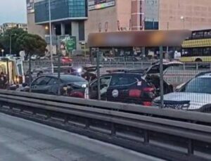 Beylikd&uuml;z&uuml;’nde Zincirleme Kaza: 1 Yaralı, Trafik Kilitlendi!