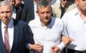 CHP’deki B&uuml;y&uuml;k Değişim: &Ouml;zg&uuml;r &Ouml;zel’in Yeni Partisi Mansur Yavaş’ı Nasıl Etkileyecek?