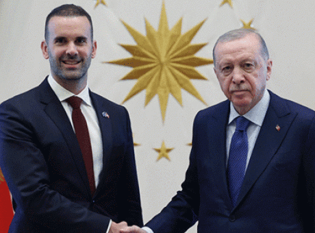 Cumhurbaşkanı Erdoğan, NATO Zirvesi&rsquo;nde &Uuml;&ccedil; Liderle Kritik G&ouml;r&uuml;şmeler Ger&ccedil;ekleştirdi!