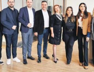 Dijital D&ouml;n&uuml;ş&uuml;mde &Ouml;nc&uuml;: Demir&ouml;ren Medya&rsquo;nın İnsan Kaynakları Modeli