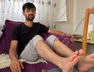 Diş Ağrısıyla Hastaneye Giden Gen&ccedil; Adamın Hayatı Değişti: Y&uuml;r&uuml;yemiyor!