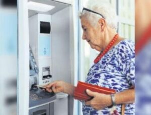 Emeklilere Tarihi Artış: En D&uuml;ş&uuml;k Maaş 23.552 TL Oluyor!