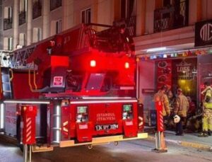 Esenyurt’taki Otelde Gece Yarısı Yangın: Misafirler Merdivenle Kurtarıldı