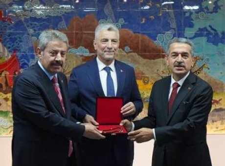 G&uuml;neydoğu Anadolu’da Yeniden Doğuş: Bakan Bolat’tan &Ccedil;arpıcı A&ccedil;ıklama!
