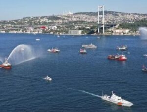 İstanbul Boğazı’nda 15 Temmuz&rsquo;un 10. Yılında Unutulmaz Deniz Korteji!