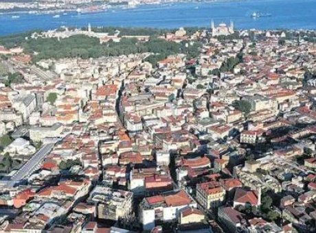 İstanbul: Jeopolitik Gerginliklerin Ortasında Lojistik Merkezi Olma Yolunda