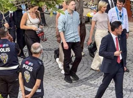 İzlanda Başbakanı’nın Ankara Kalesi Ziyareti: Şehir Manzarası ve Sıcak Karşılamaya Dikkat!