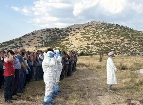 Kene Tehlikesi: Burdur’da Yaşanan &Ouml;l&uuml;m, Cenaze T&ouml;reninde Alınan &Ouml;nlemlerle G&uuml;ndem Oldu