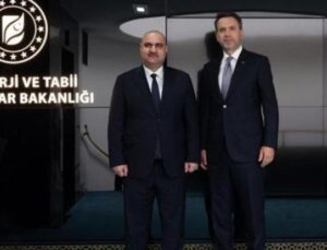 Kerk&uuml;k&rsquo;te Enerji İttifakı: Bakan Bayraktar ve Vali Ağa&rsquo;nın Tarihi Buluşması