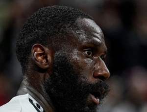 Konyaspor’un Hedefi: Masuaku ile Savunmaya G&uuml;&ccedil; Katmak