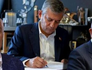 &Ouml;zg&uuml;r &Ouml;zel: “Gazetecilere Y&ouml;nelik Saldırılar Kabul Edilemez!”