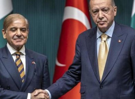 Pakistan Başbakanı Şahbaz Şerif’in T&uuml;rkiye Ziyareti: Ticaret ve İşbirliği İ&ccedil;in Tarihi Anlaşmalar Bekleniyor