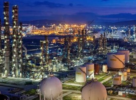 Petkim'in Geleceği İ&ccedil;in Kilit Anlaşma: SOCAR ve Technip'den Dev Adım