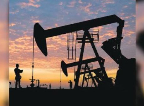 Petrol Piyasalarında Şok Dalgalanma: ABD-Iran &Ccedil;atışması Fiyatları Tırmandırıyor