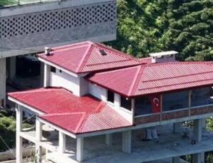 Rize’nin Yaratıcılığı: Engebeli Araziden Halı Saha D&ouml;n&uuml;ş&uuml;m&uuml;!